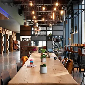 https://moxy-edinburgh-fountainbridge.edinburghhotelsuk.org