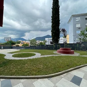 https://kinoapartment.hotels-in-tirana.com