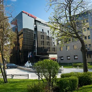 ellenőrizze a rendelkezésre állást